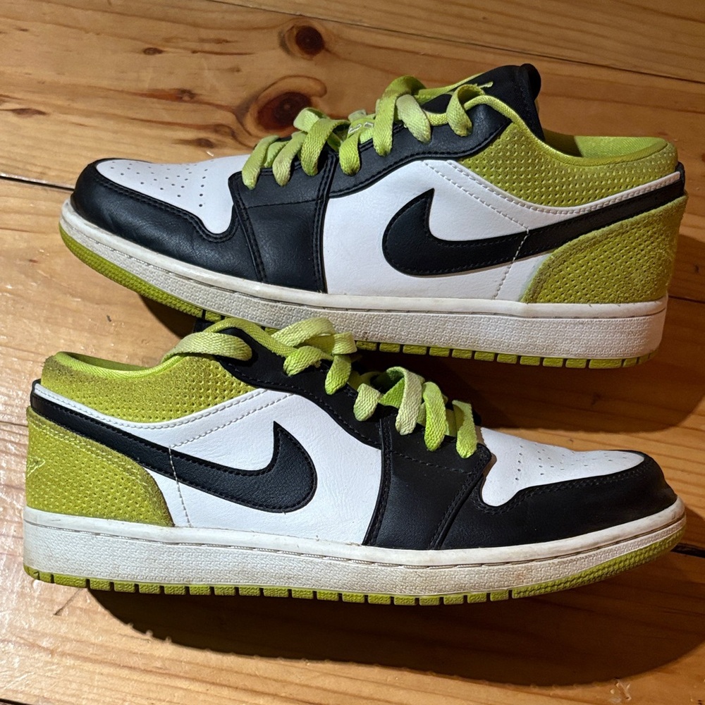 Jordan 1 Low ‘Black Cyber’ Men’s 8, Women’s 9.5